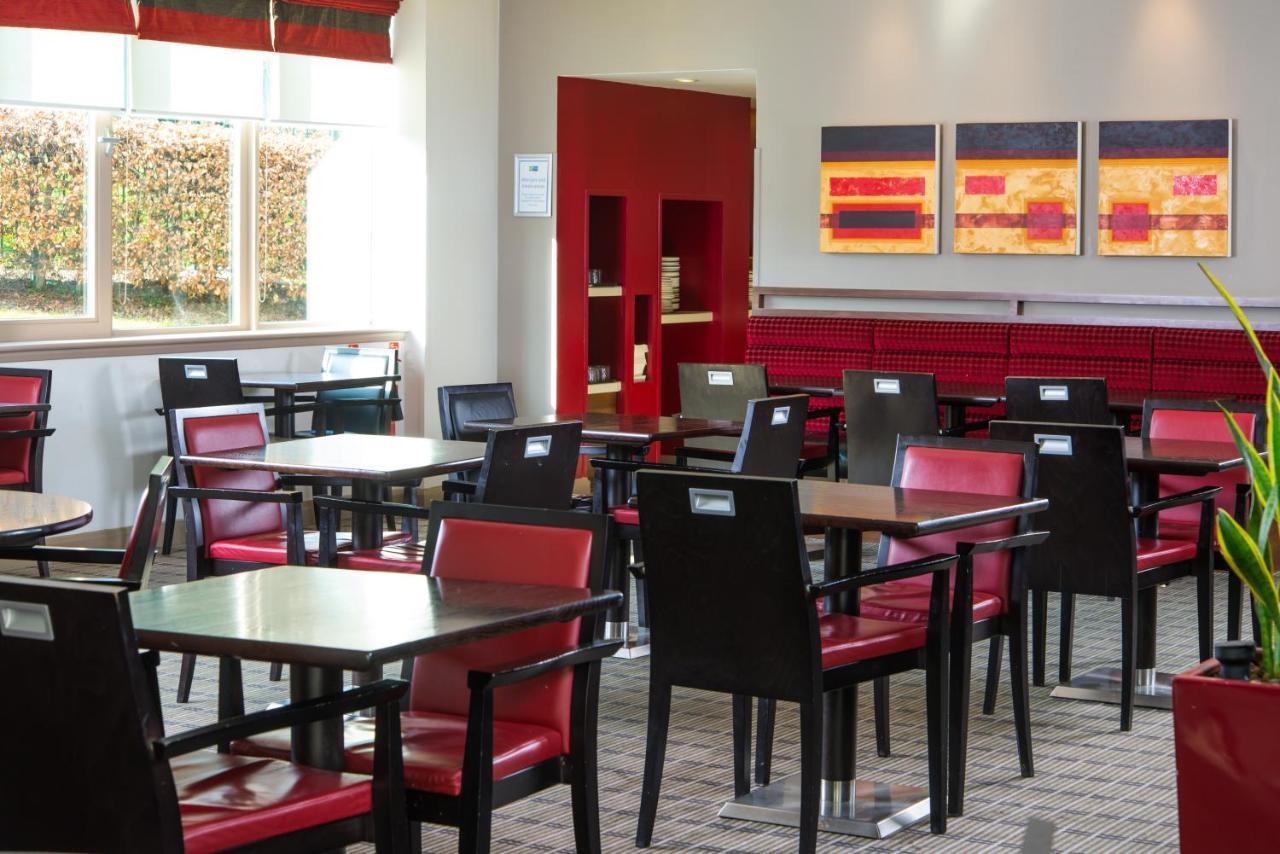 Holiday Inn Express London - Dartford By Ihg Exteriör bild