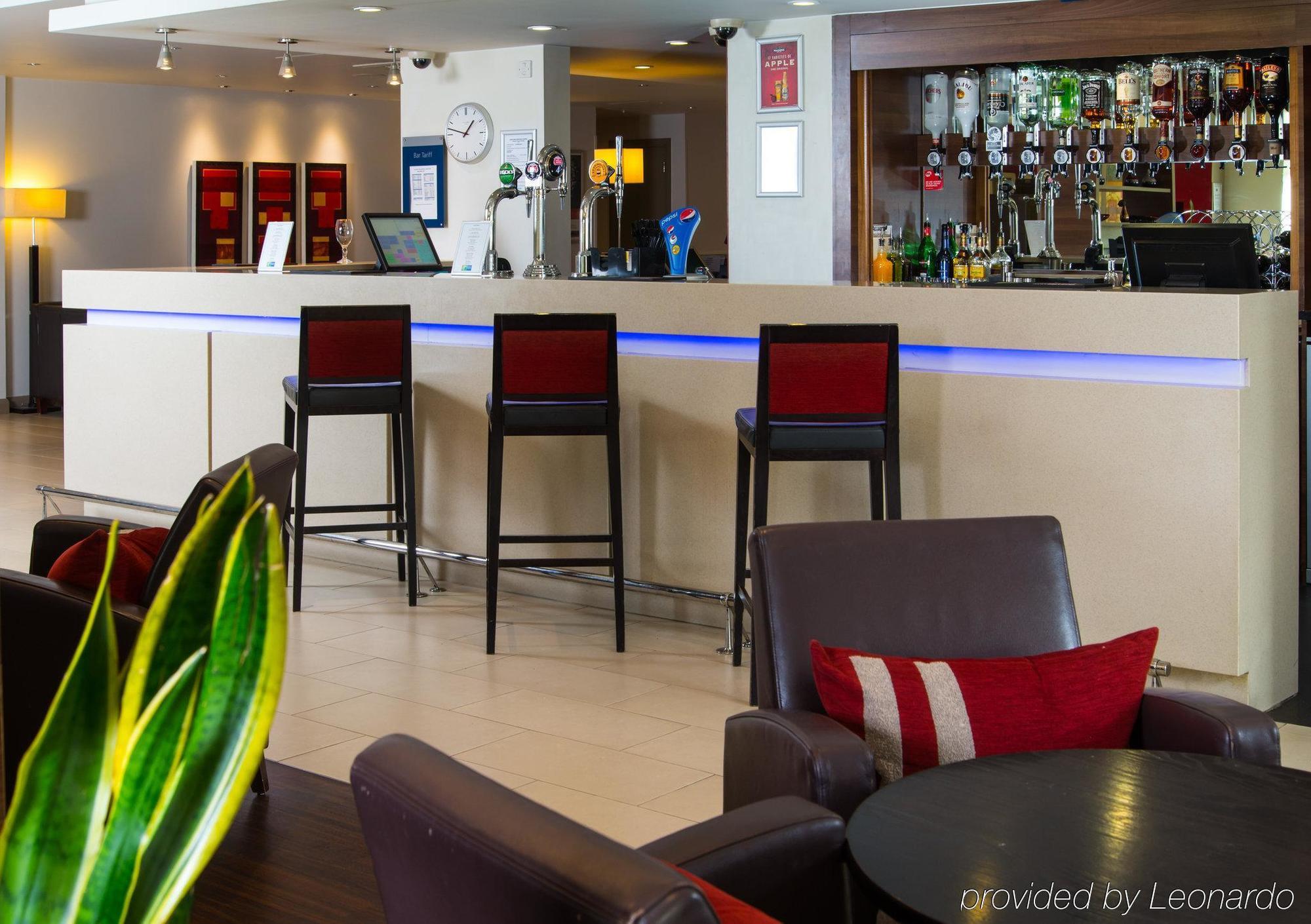 Holiday Inn Express London - Dartford By Ihg Exteriör bild
