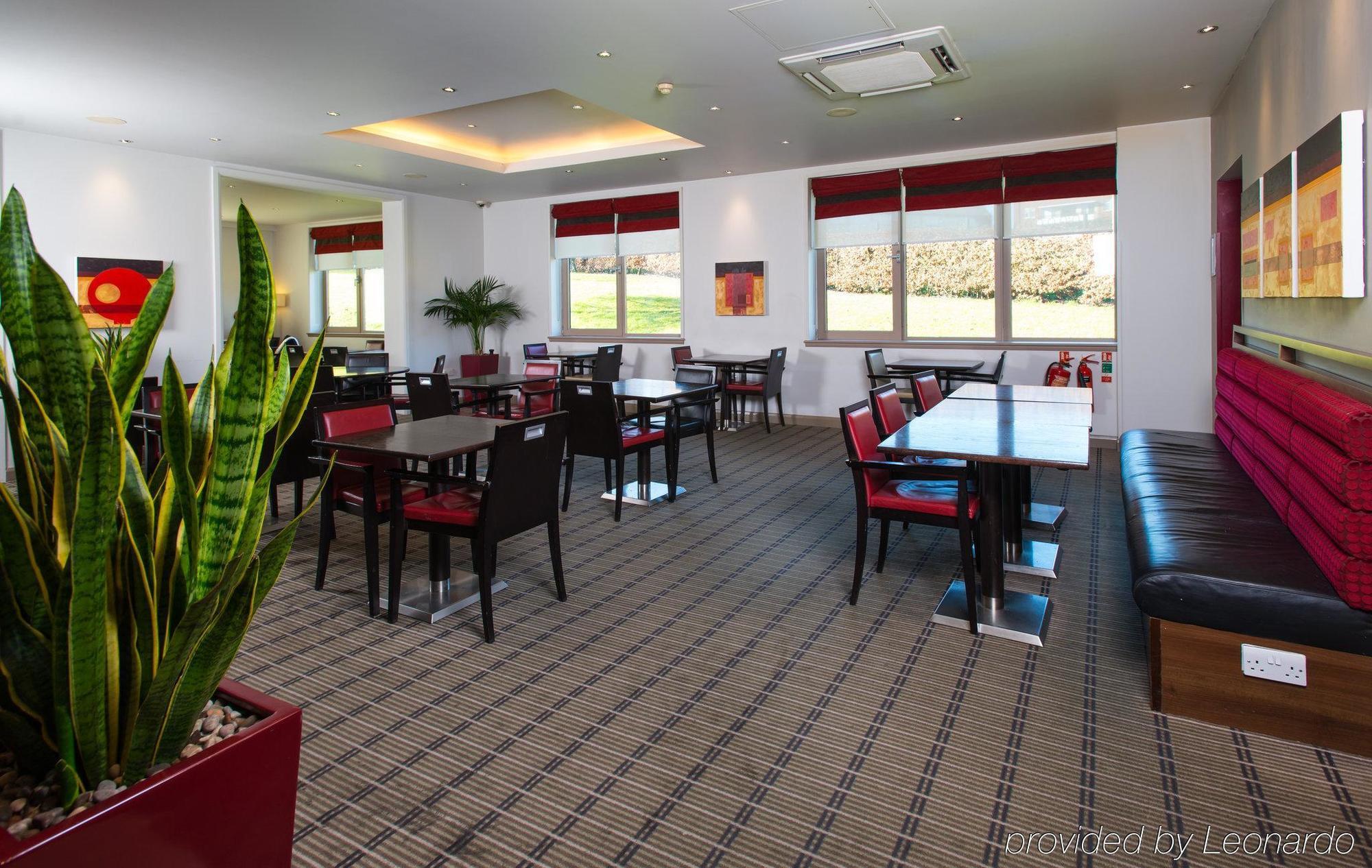 Holiday Inn Express London - Dartford By Ihg Exteriör bild