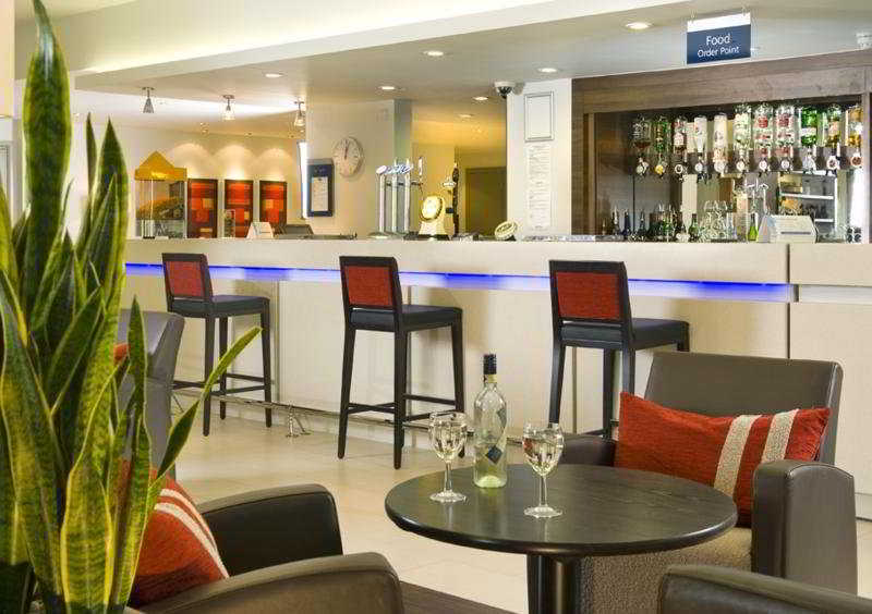 Holiday Inn Express London - Dartford By Ihg Restaurang bild