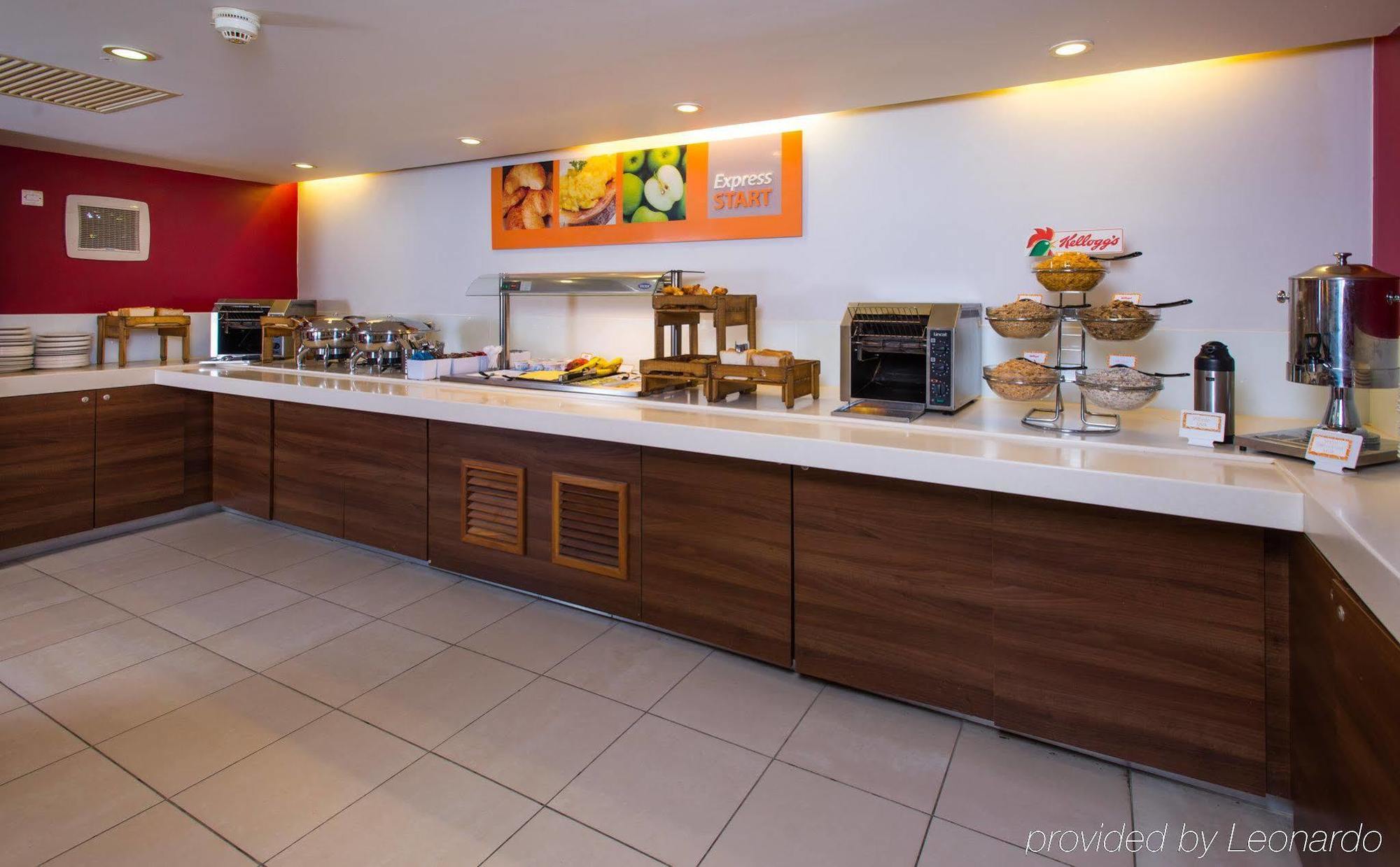 Holiday Inn Express London - Dartford By Ihg Exteriör bild
