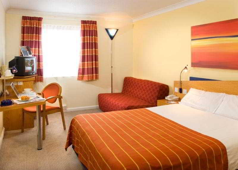 Holiday Inn Express London - Dartford By Ihg Exteriör bild
